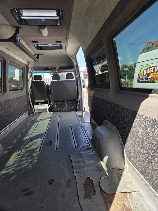 Vând Mercedes Sprinter