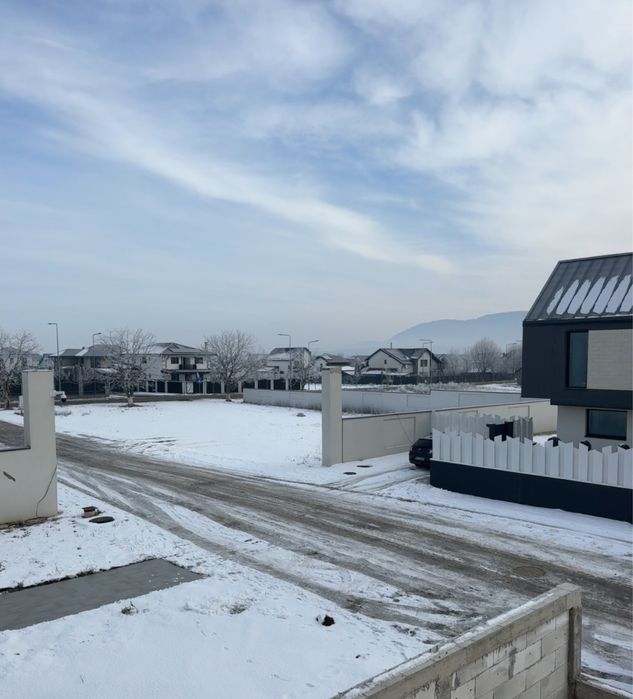 De vanzare casa cu 3 dormitiare, 15 min de Mun.Brasov, Romania