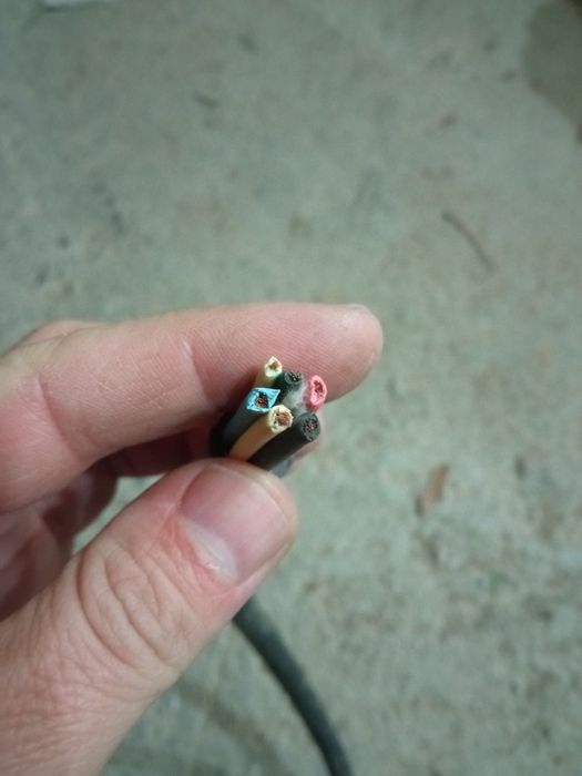 Кабель многожильный мягкий