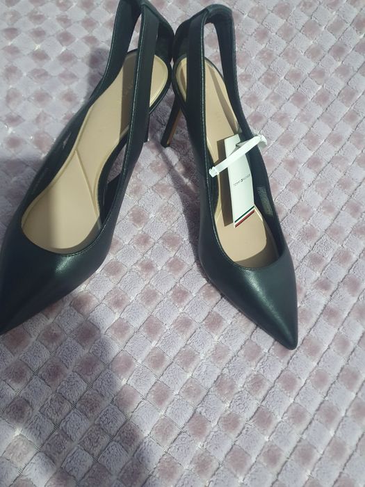 Vand pantofi tommy hilfiger