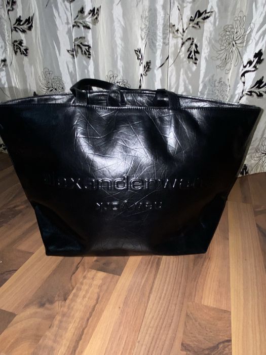Сумка Alexander Wang Punch Large Tote
