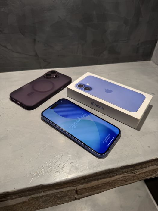 КАТО ЧИСТО НОВ Iphone 16, 100% батерия Ultramarine