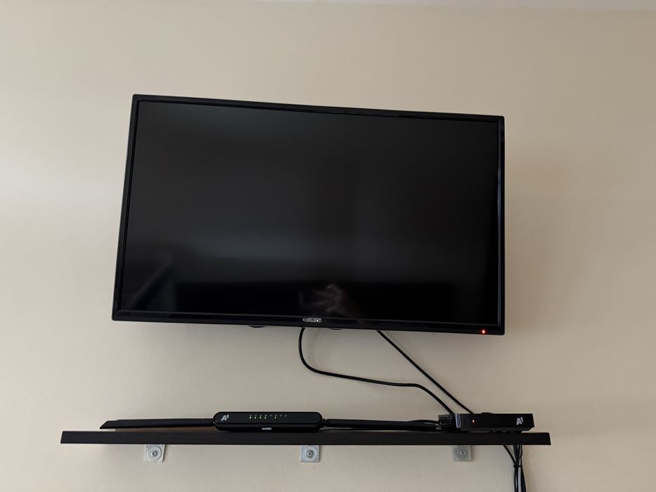 Перфектен LED TV 32 инча