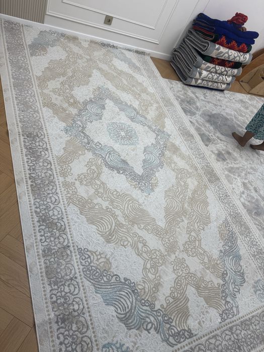 Продам ковер 2х4