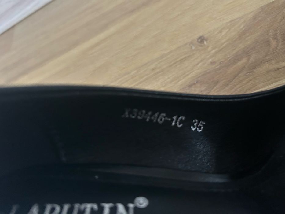 Продам туфли 35 размер