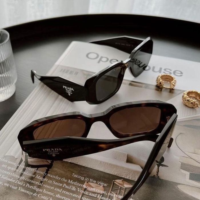 ochelari de soare PRADA