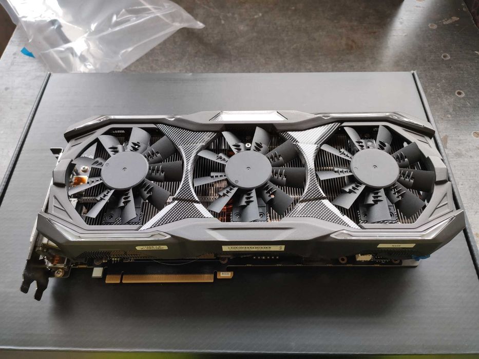 Placa video Nvidia GTX 1070ti Zotac