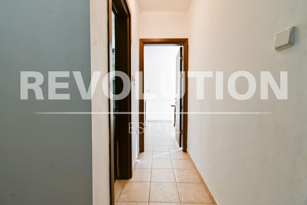 Двустаен апартамент в ж.к. Лозенец.