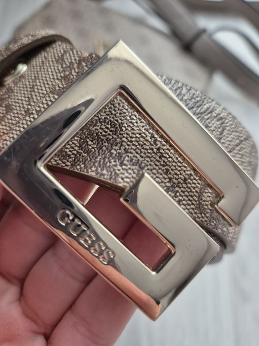 Чанта и колан Guess