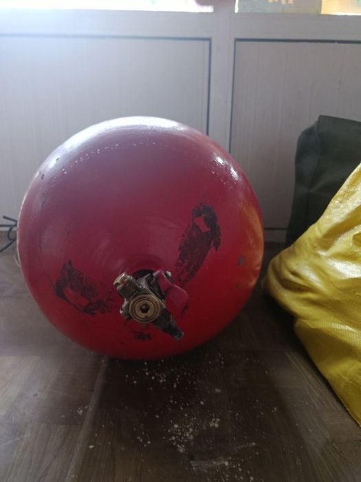 Газ балон сотилади йили 14