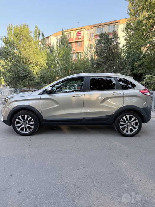 Продажа Lada XRay