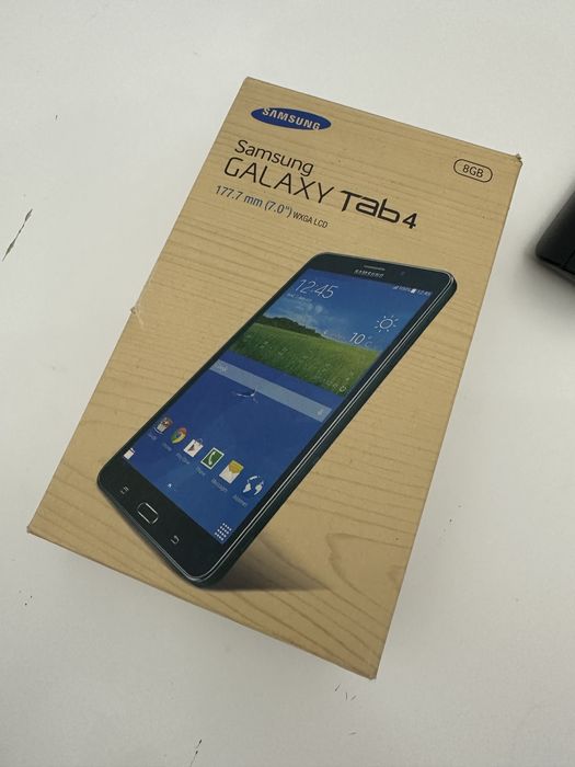Планшет самсунг tab4