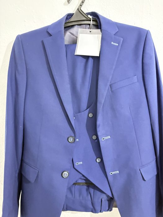 Мужской костюм тройка