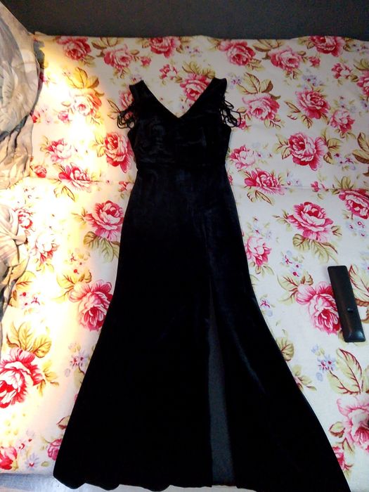 Велюровое платье новое