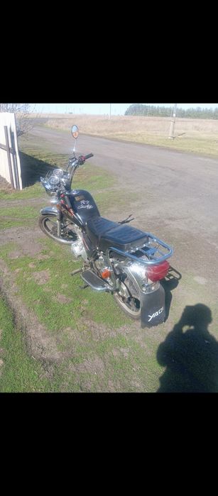 Продам мотоцикл 200 кубов