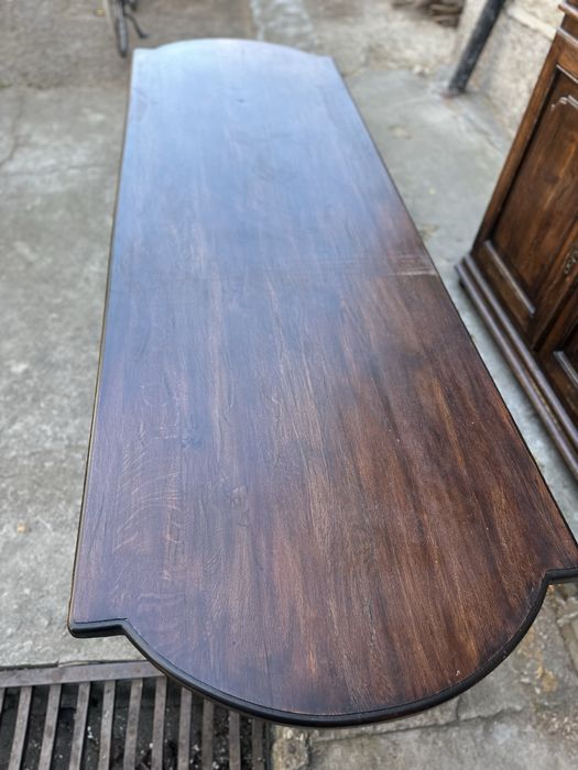 Масивна трапезна маса от ДЪБ