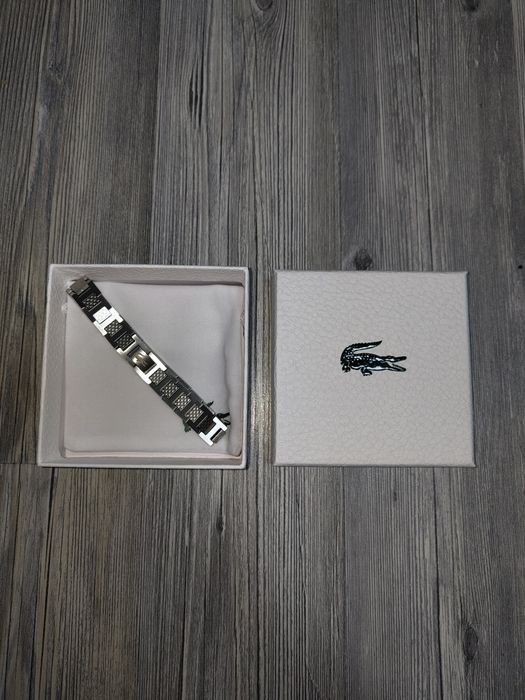 Lacoste METROPOLE Гривна