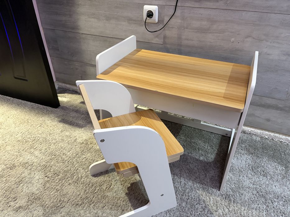 Малко детско бюро