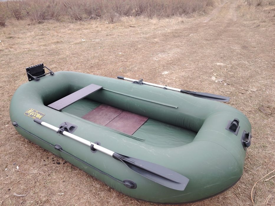 Лодка Муссон 270 PC