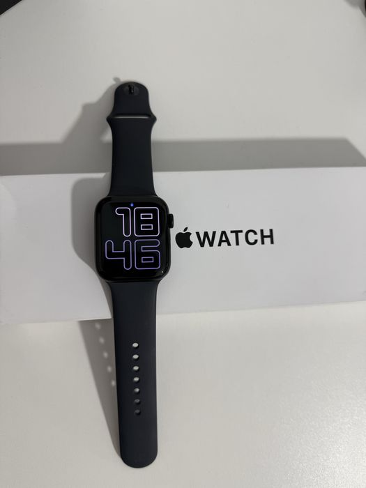 Apple Watch Se 44mm 2 поколения новые