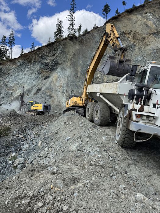 Piatra sparta cariera Suceava - sorturi constructii | Livrare santier