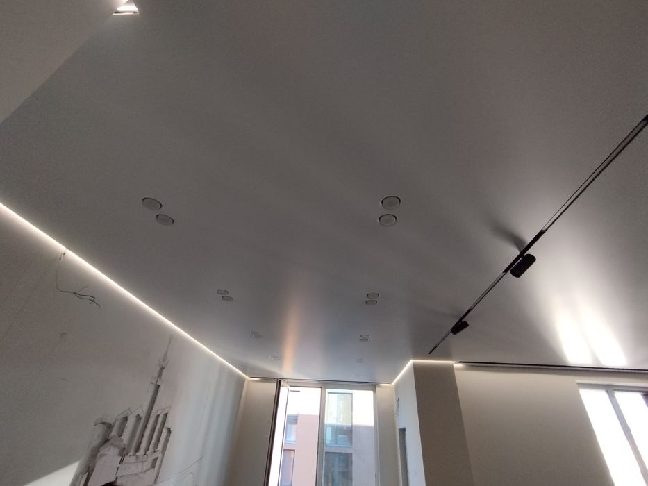 Натяжные потолки