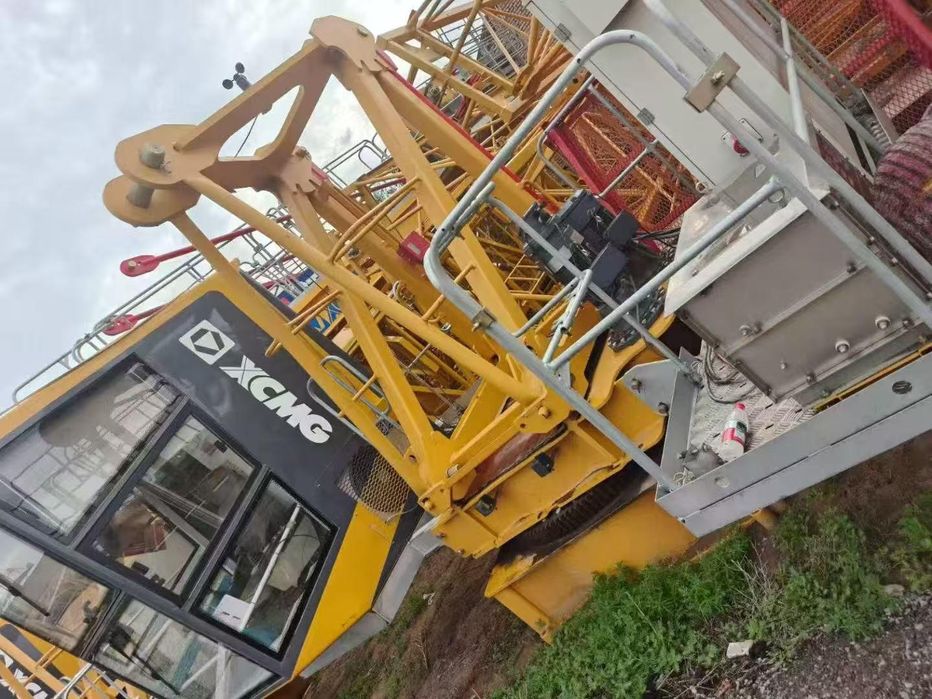 xcmg va zoomilon badashni kiran