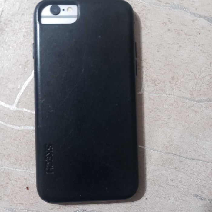 продавам телефон айфон 6S