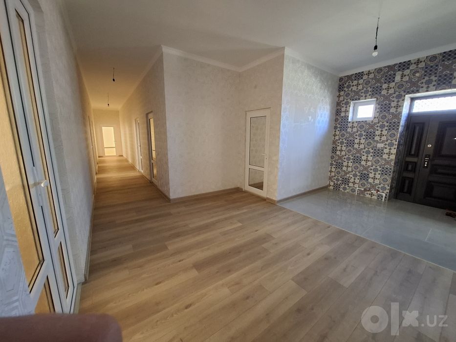 Ofes uchun xona ijaraga beriladi Urganch shahar eski Nargiz kafe yoni