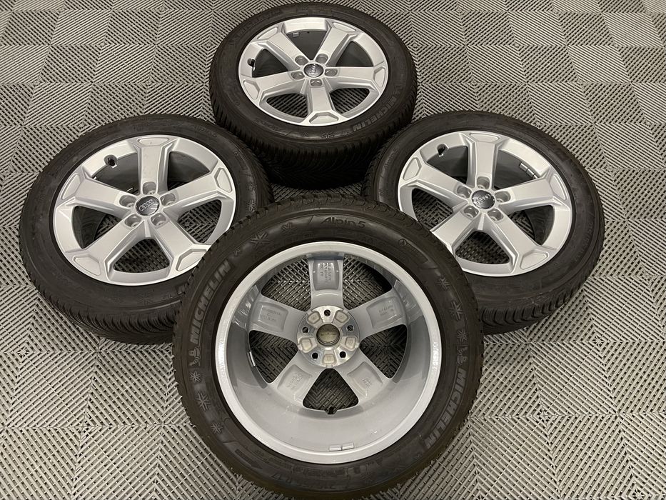 Jante Roti 17 Audi Q2 VW T Roc Skoda Karoq Anvelope iarna 215 55 R17