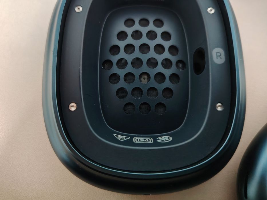 AirPods Max продаю