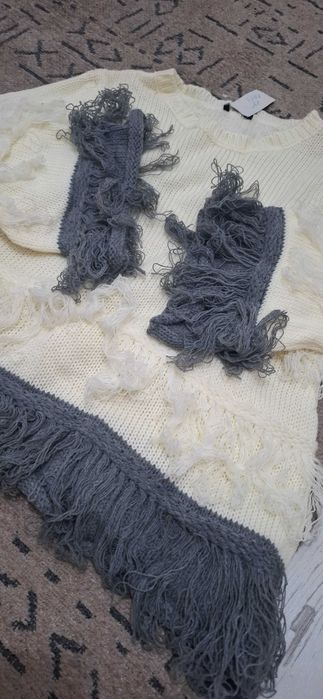 Дамски пуловер ново