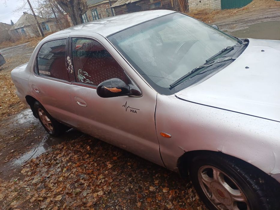 Продам машину Kia