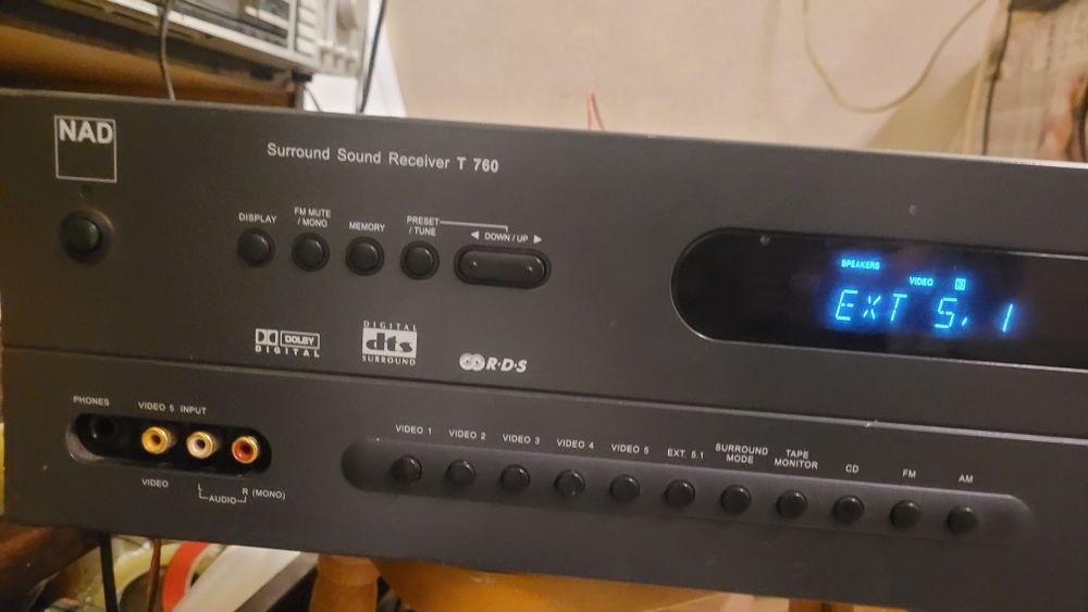 Vând Nad t760 defect