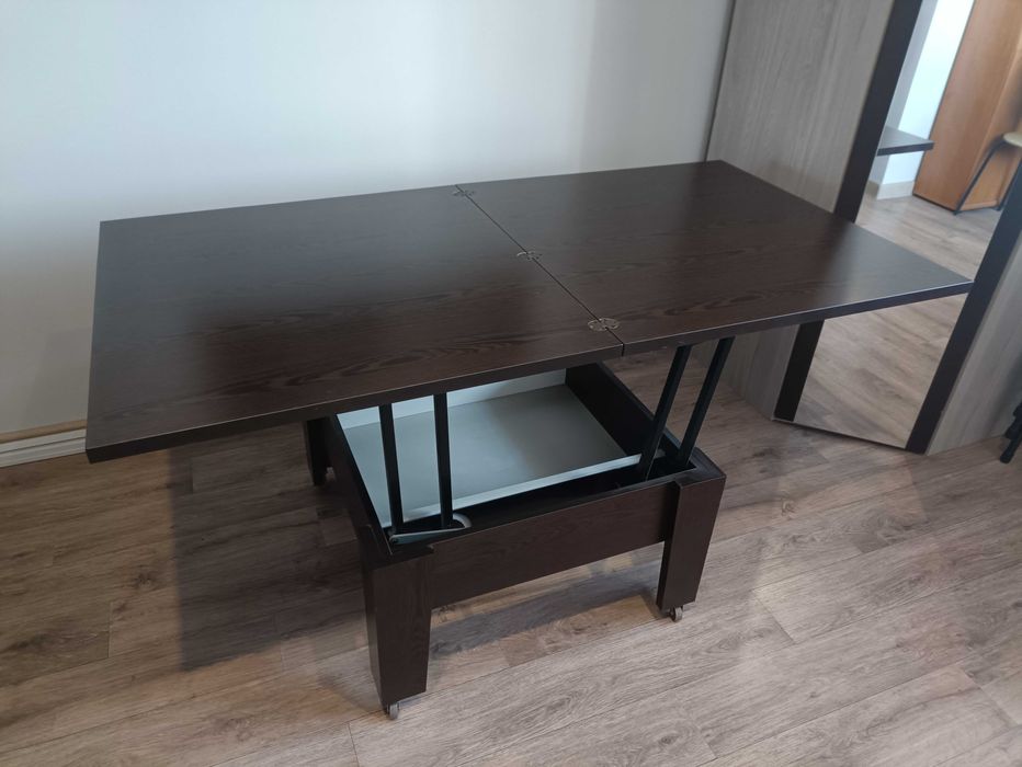 Продам стол трансформер в гостиную