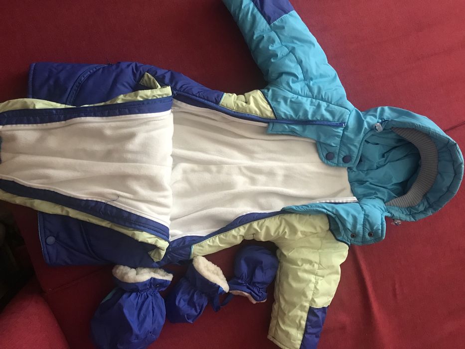 Продаю детский зимний комбенезон