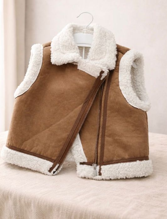 Еднакви елеци за майка и бебе