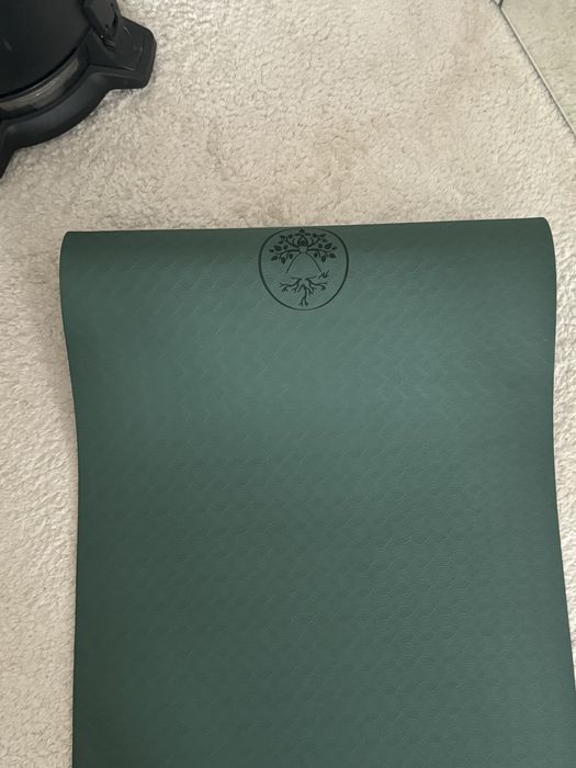 Коврик для йоги спорта фитнеса