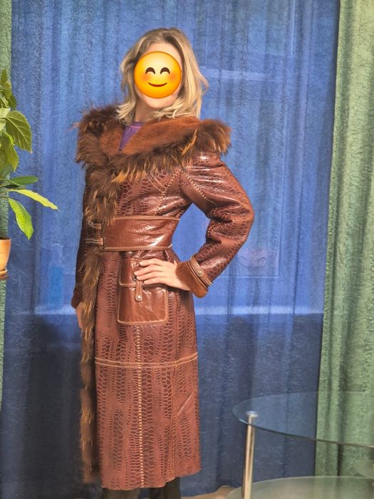 Польто зимнее,Дубленка