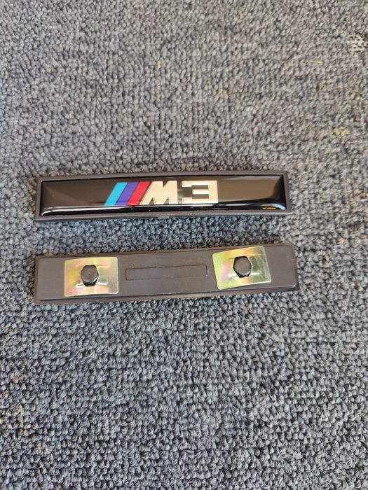 Set embleme M3 bandouri laterale BMW SERIA 3 E36