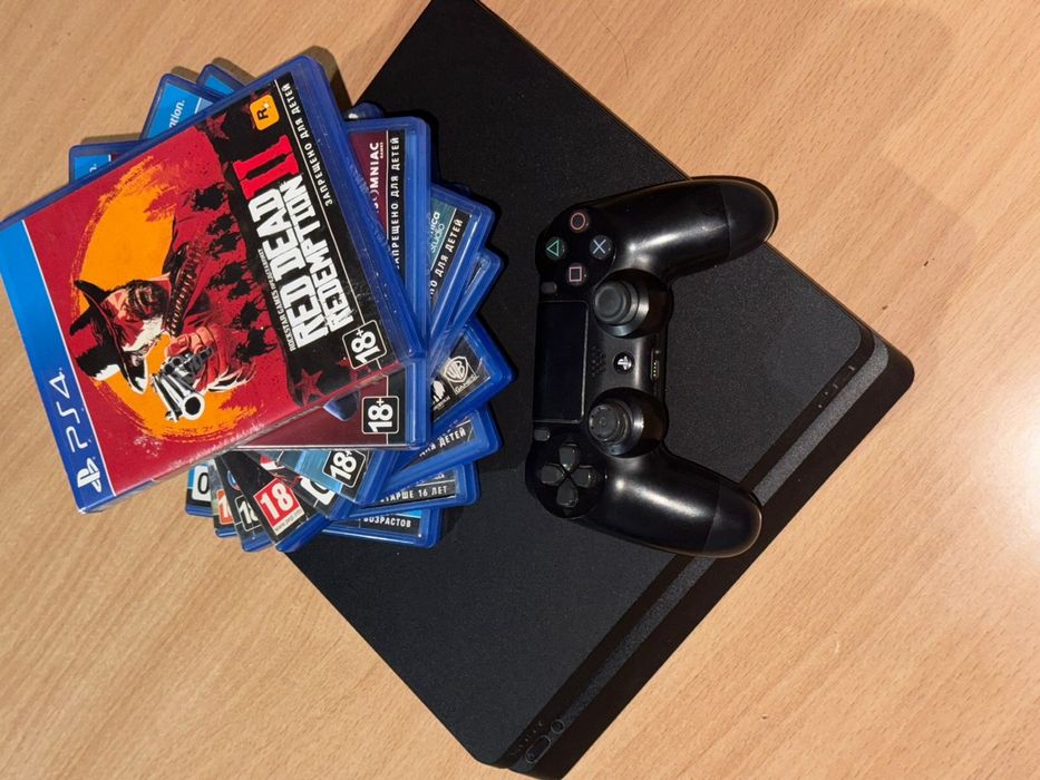 Продам PlayStation 4 (PS4) + 8 игр