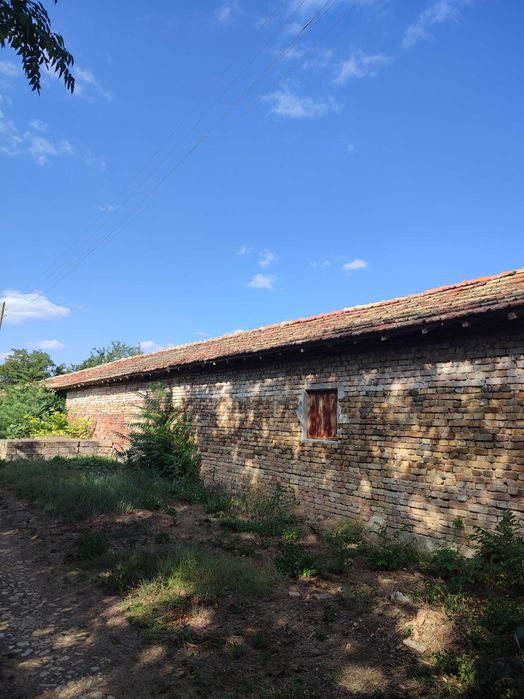 Продава се Промишлена сграда в с. Лятно, Област Шумен - 6000 кв.м за 47 €/кв.м - Снимка #9