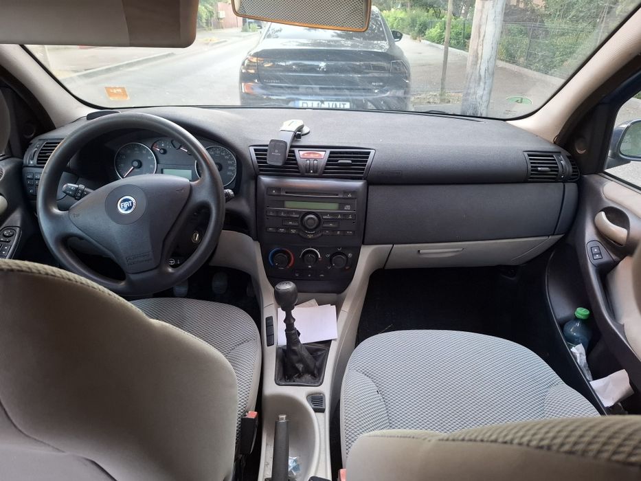 Vând Fiat Stilo 1.4 16v
