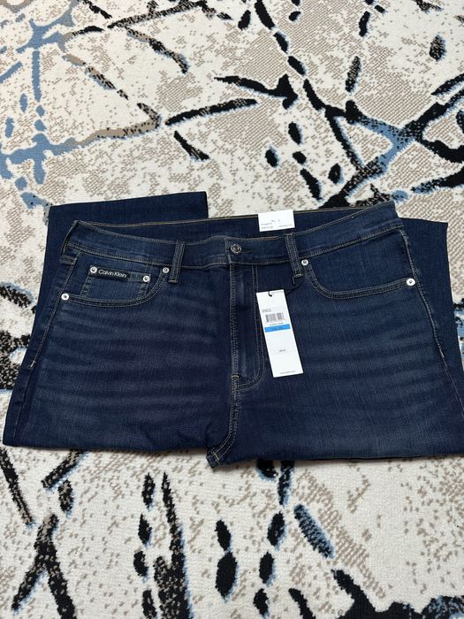 Джинсы Calvin Klein straight fit. р.36/30.