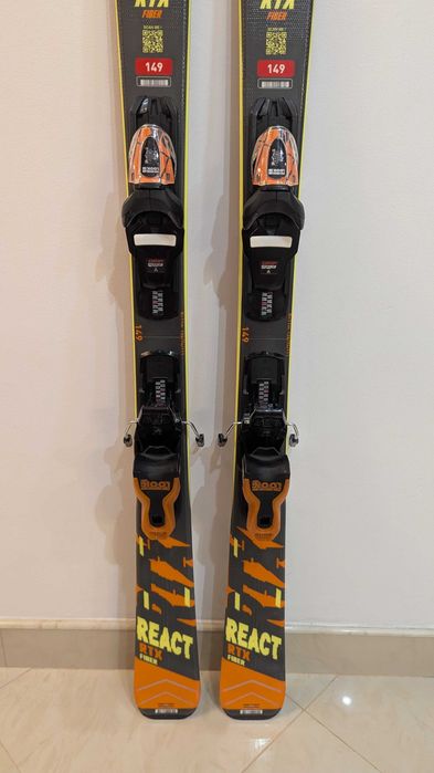 Schiuri adulti Rossignol React RTX 149 cm aproape noi - skiuri - ski