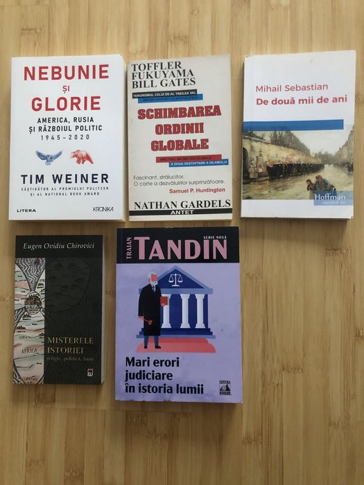Set 8 carti istoria Romaniei si universala
