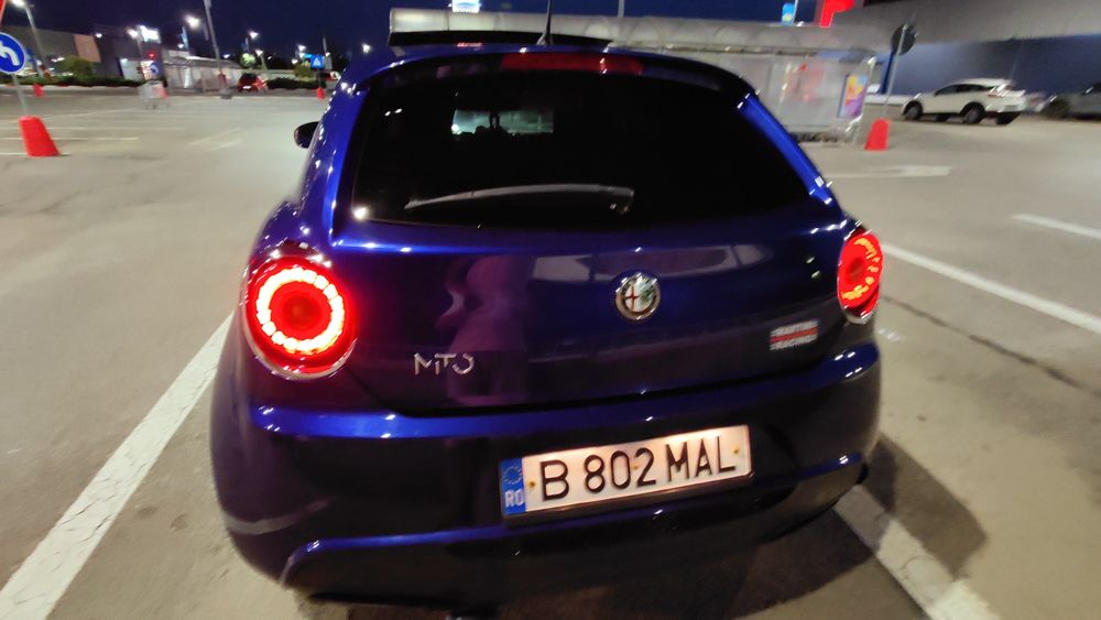 Alfa Romeo MiTo 2009 benzină, 3.500 € — imagine 2