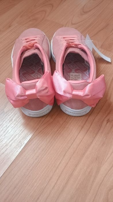 Adidași Puma cu floricica