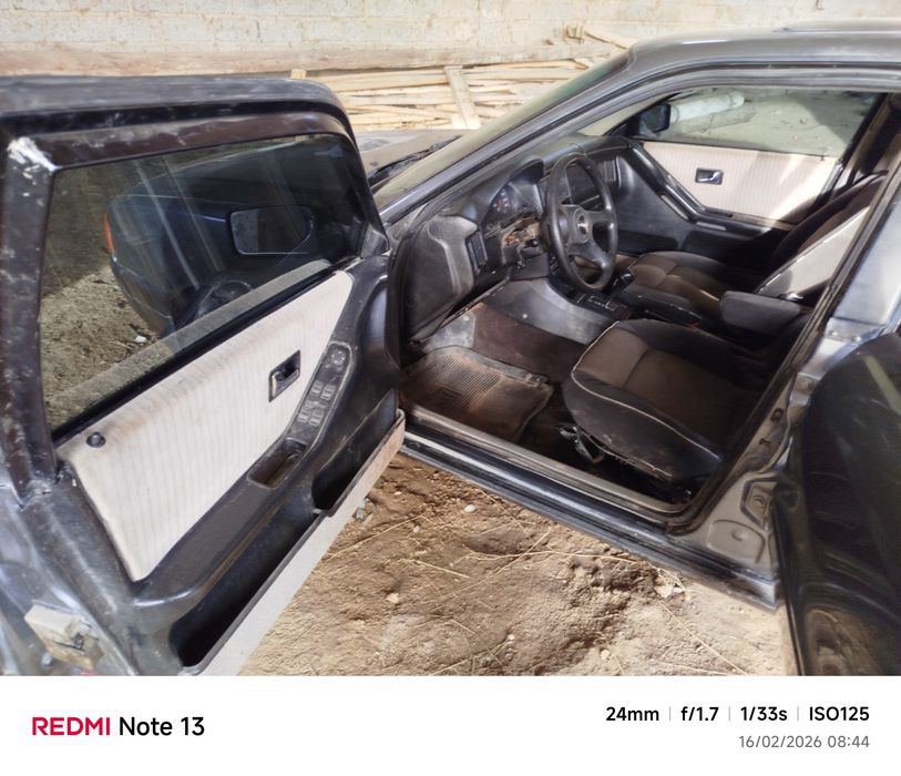 Audi 80 b3 sotiladi 1990 avtomatik uzatma