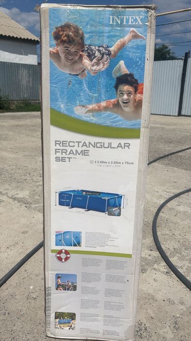 Продам каркасный бассейн